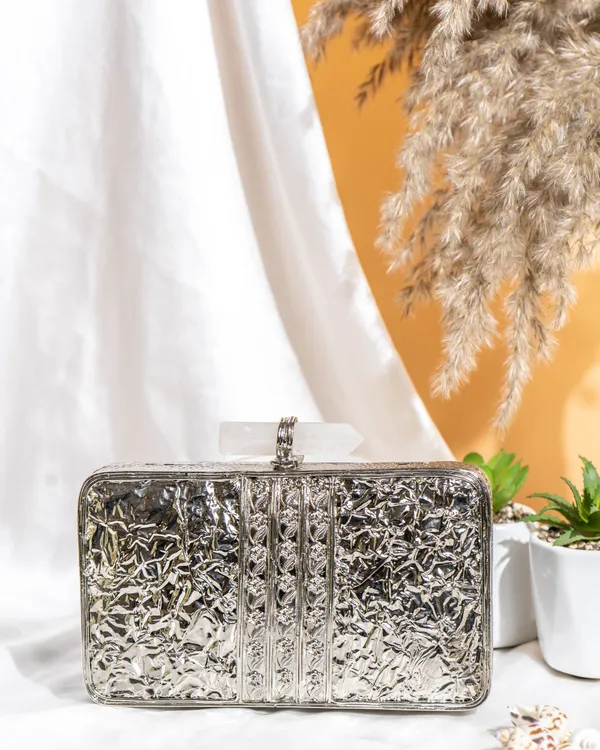 Zenya_Quartz_MOP_Clutch